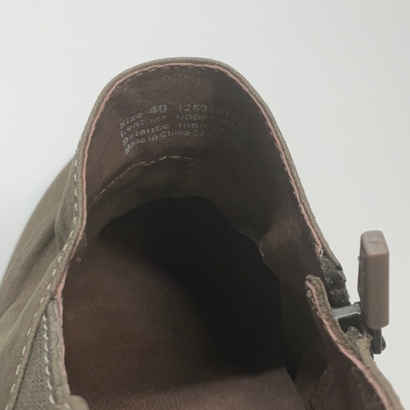 Dansko Sheena Leather Ankle Bootie Tan / Mushroom Size 40 - Picture 2 of 7